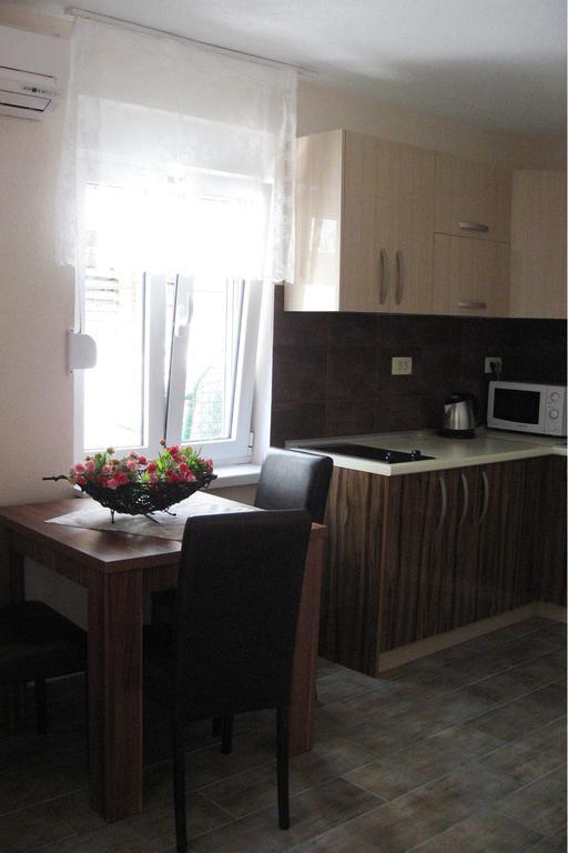 Smokva Apartments Herceg Novi Zimmer foto