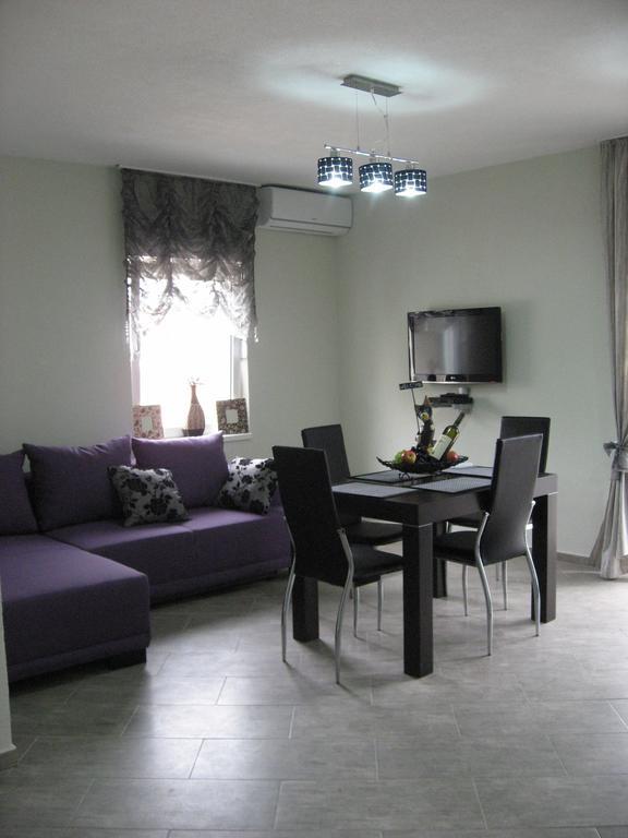 Smokva Apartments Herceg Novi Zimmer foto